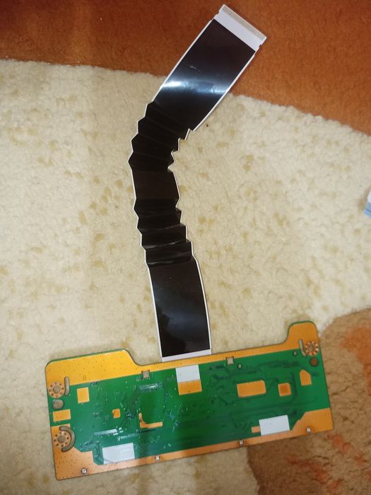 Vând placă main board Samsung UE32k5502akxxh