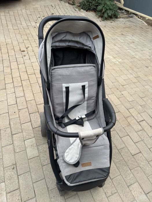 Коляска прогулочная Teknum