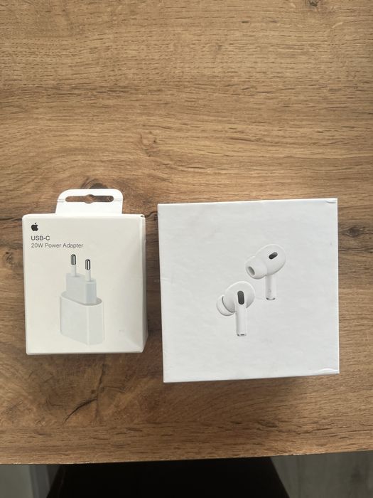 Продам Airpods pro новый