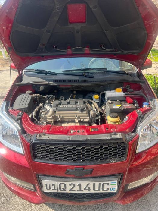 Продаётся Nexia 3