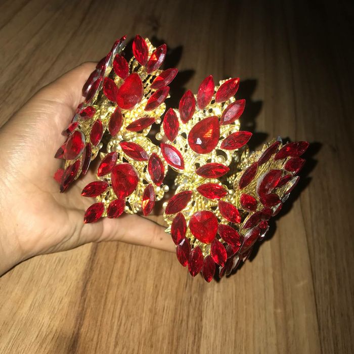 Taqinchoqlar va sovg'a Qizlar uchun sovg'alar Совгалар мунчок такинчок