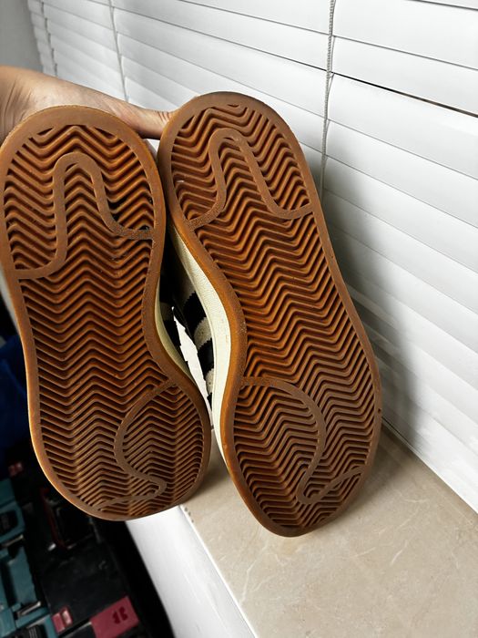 Adidas Campus 00s