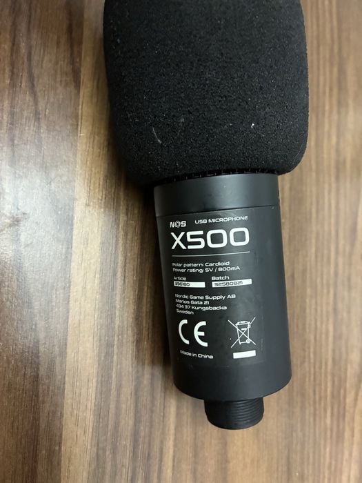 Vând microfon NOS USB X500. Stare impecabilǎ. Preț bun!