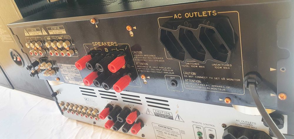 Technics,Pioneer 2 statii si 2 pick-up in stare top, din Germania