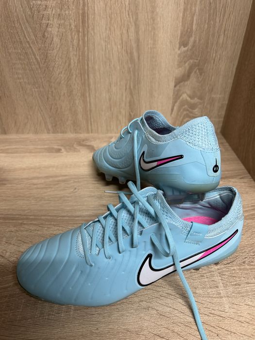 Бутонки Nike Tiempo