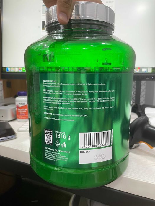 Scitec Nutrition 100% Whey Isolate