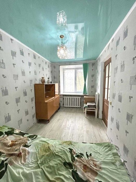 Продается 3 комн квартира