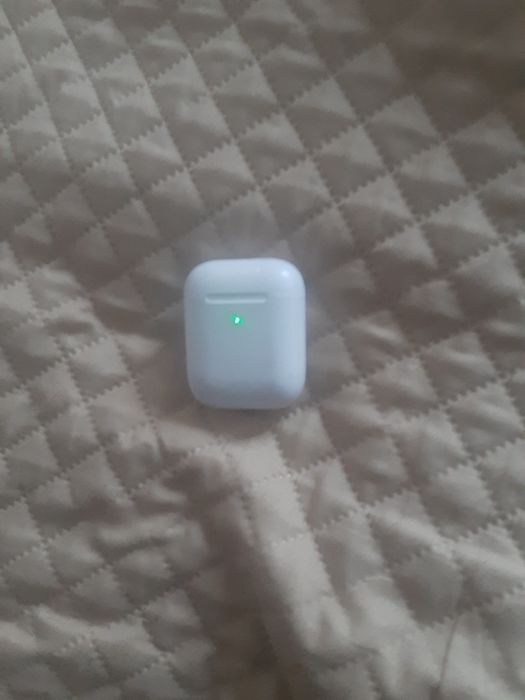 продам наушники возможен торг