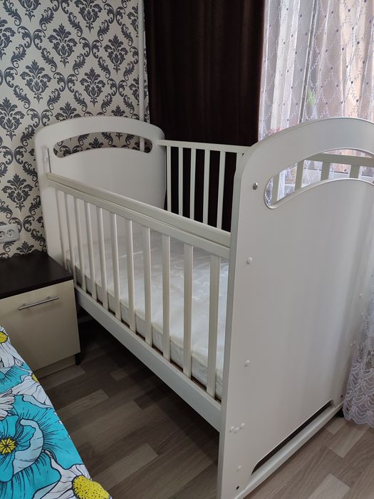 Продам детский манеж