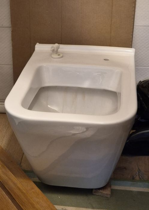 Set Cadru Rezervor Încastrat WC (125 cm) + Vas WC Suspendat SEREL