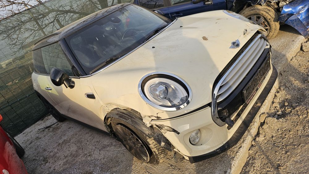 Dezmembrez Mini Cooper 1.5i piese B38A15A