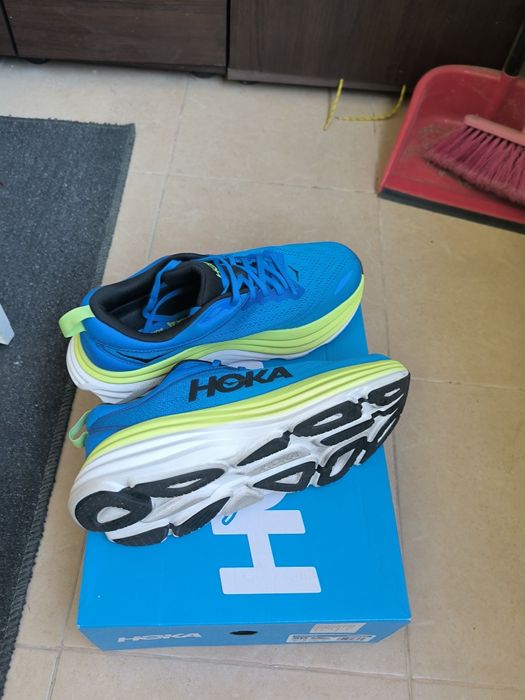 Маратонки Hoka Bondi 8