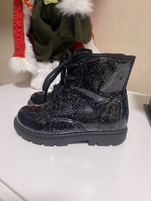 Демисезонные ботинки на девочку 27 размер