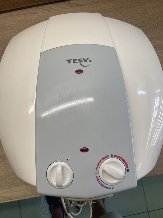 Продавам бойлер 10л Теси Tesy