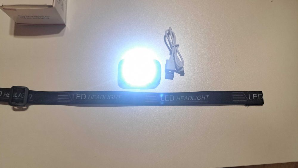 Челник лед светлина