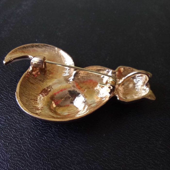 Брошь лиса в подарок. Кулон лисичка