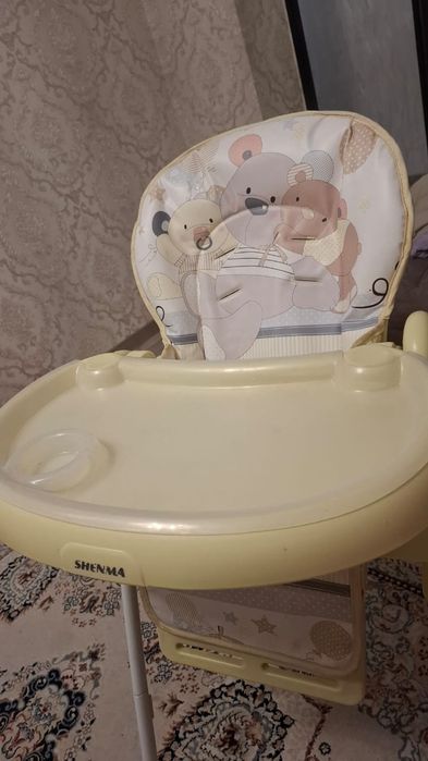 Столик для кормления