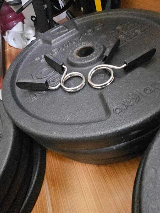 Greutati, bara piept, bara ez, banca reglabila, gantere reglabile