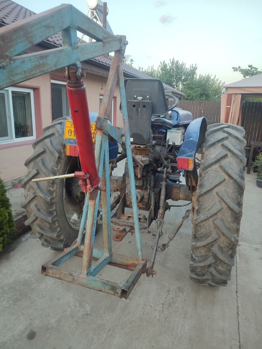 Vind tractor landini 60 cp motor Perkins