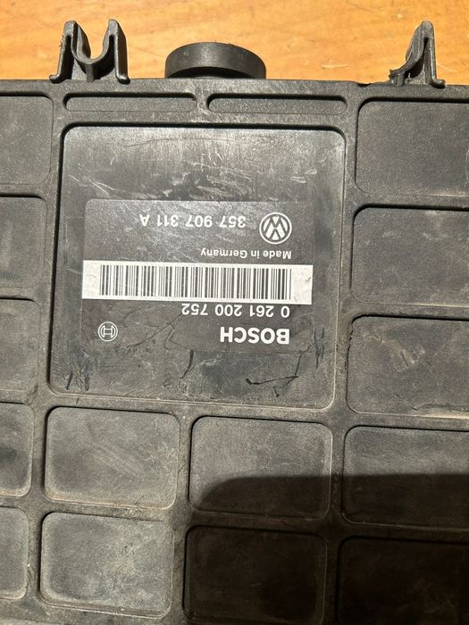 продам эбу на пассат б3