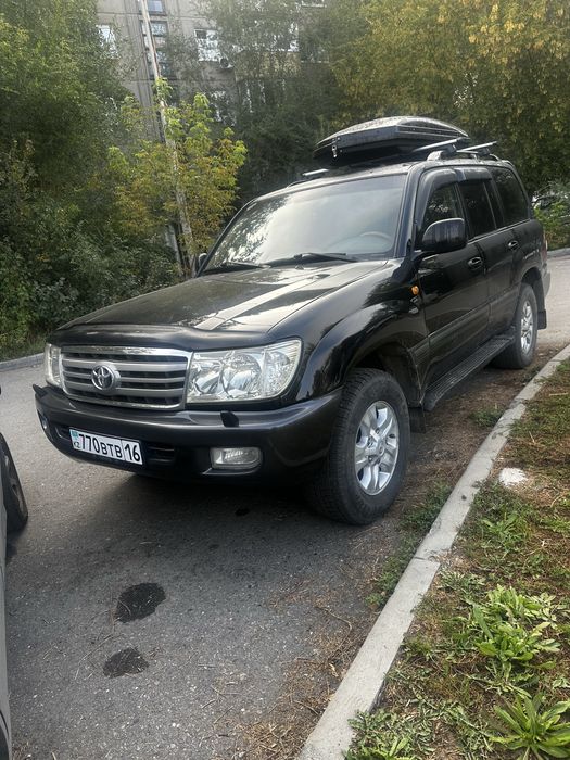 Автобокс с рейлингом