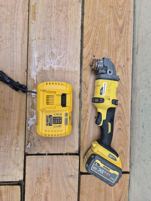 Polizor unghiular- flex Dewalt DCG414 - 54V