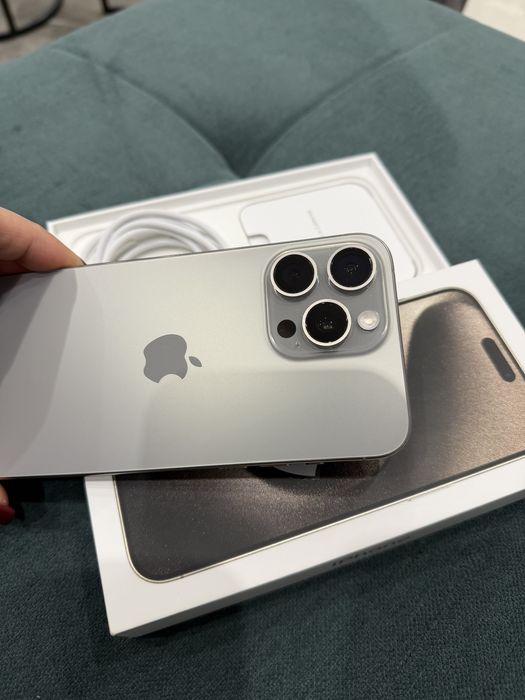 Iphone 15 pro max 256gb батерия 89%