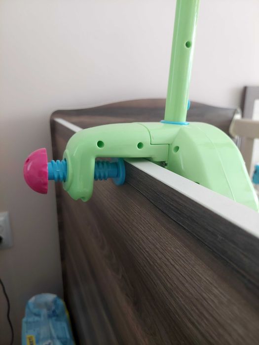 Бебешка въртележка за кошара/легло