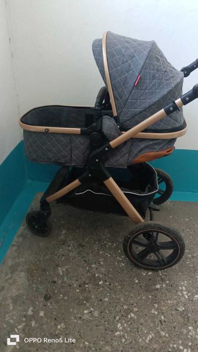 Продам детскую, прогулочную коляска.