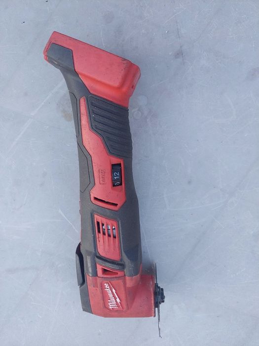 Multicuter Milwaukee 18v