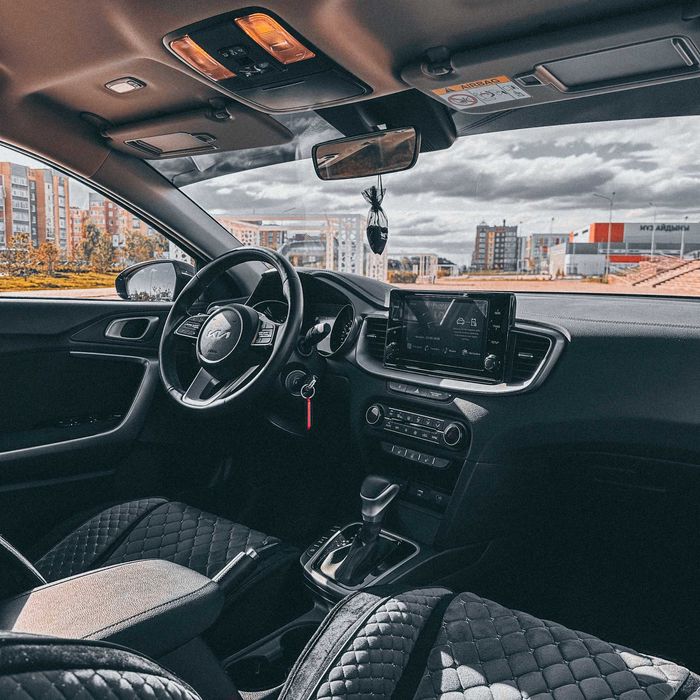 Аренда авто Kia Ceed