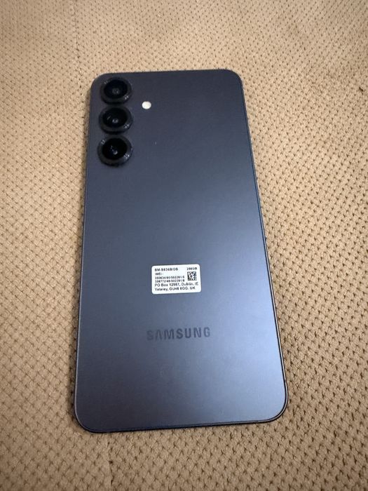 Продавам samsung s25 +