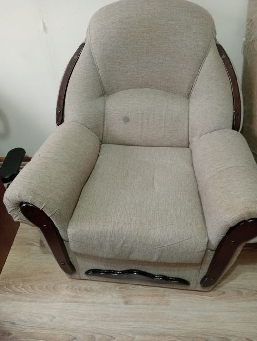 Диван, кресло , раковина отдам