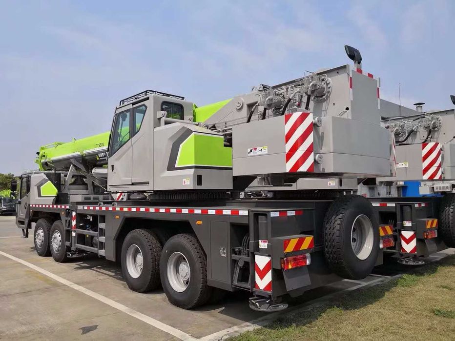 Автокран – 55тн Zoomlion ZTC550V552M