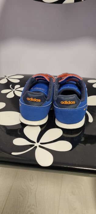 Маратонки Adidas