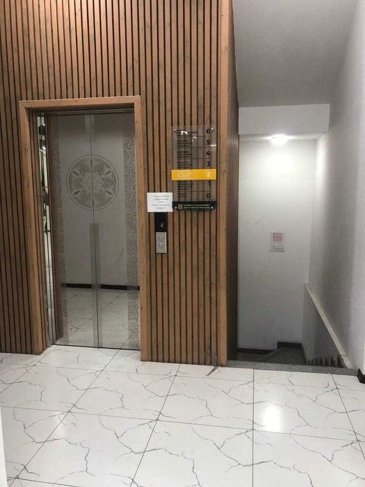 Отдельностоящее здание в Яккасарайском районе. 3000м2 Аренда