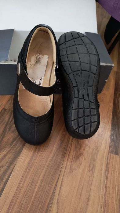 Дамски ежедневни обувки от естествена кожа