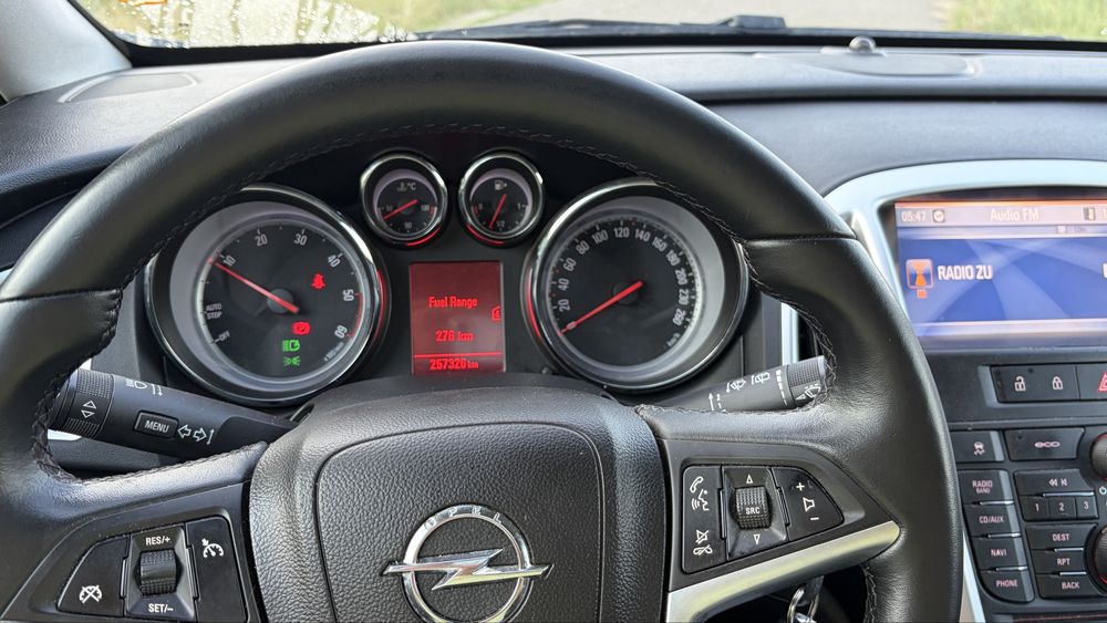 Opel astra j 2012