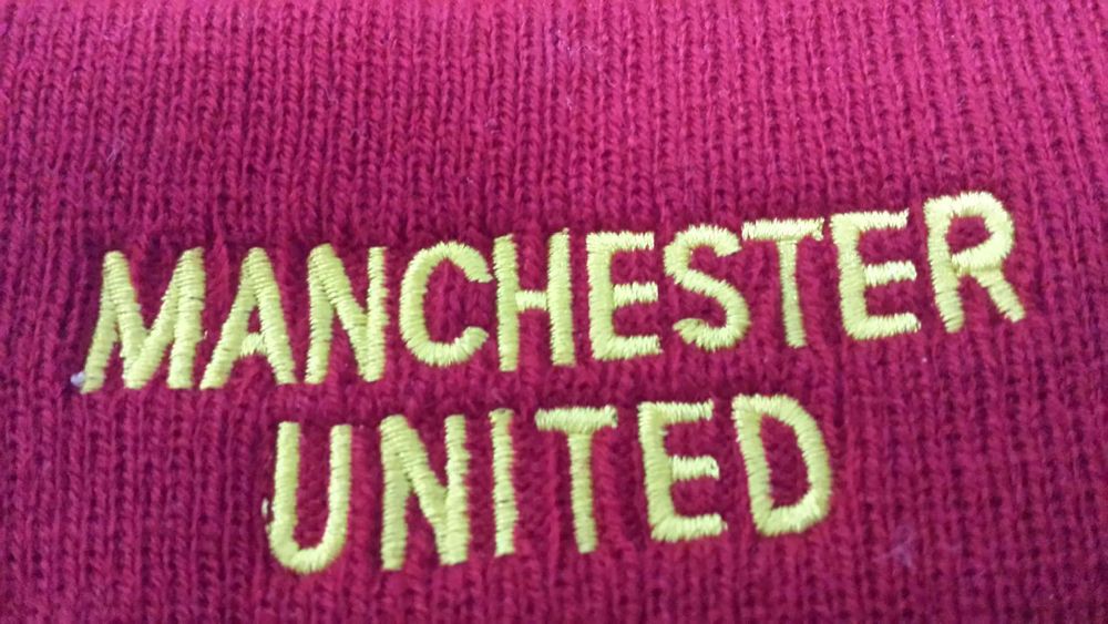 Шапка-бини Manchester United