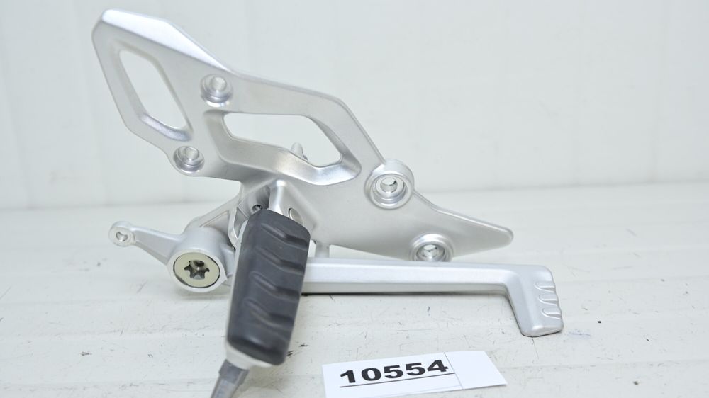 BMW R1200RS 2014 - 2017 Suport Scarita Fata Dreapta Cu Pedala Frana