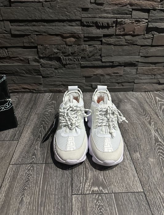 Versace Chain Reaction