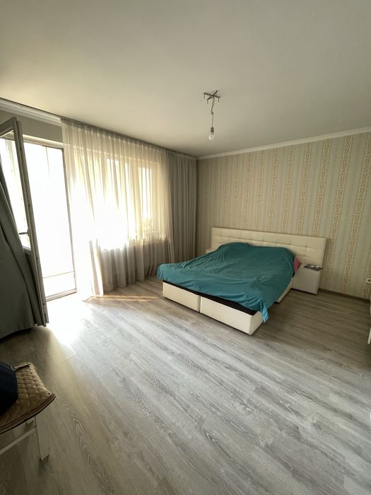 Нужна девушка на подселение