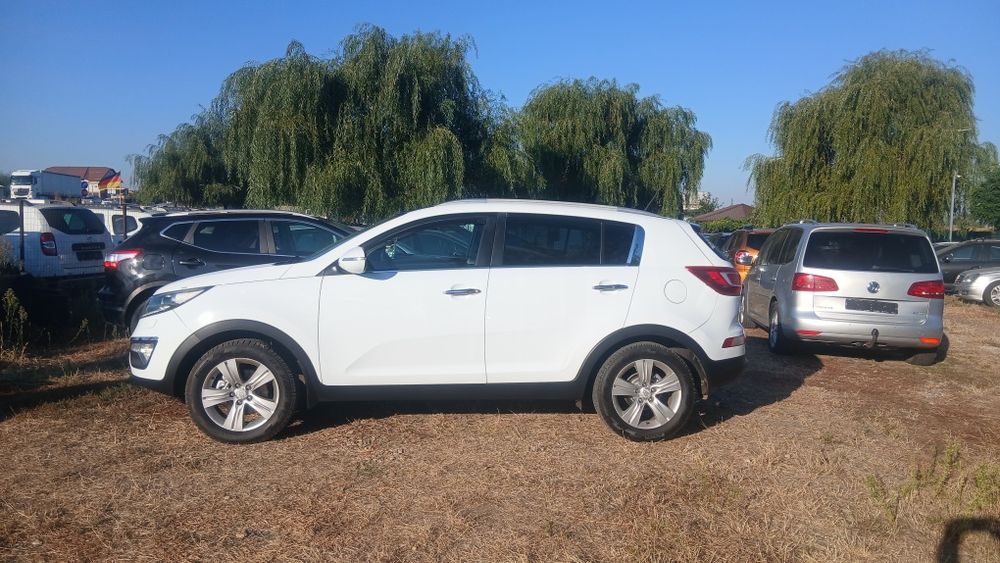KIA Sportage 2013 — imagine 2
