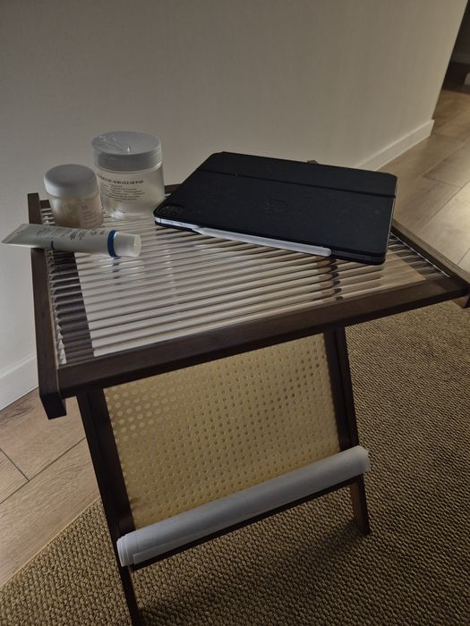 Журнальный столик