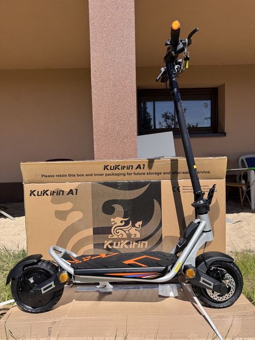 Trotineta electrica kukirin A1 50 km/h 800W sigilata