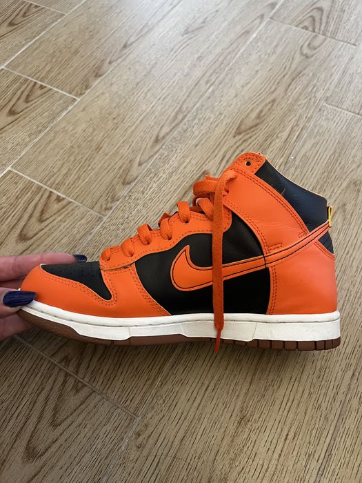 Adidasi Nike Dunk High