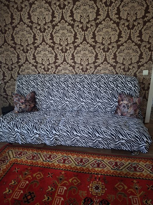 Диван и два кресла
