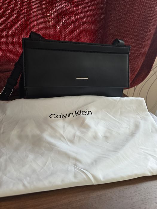 Чанта Calvin Klein
