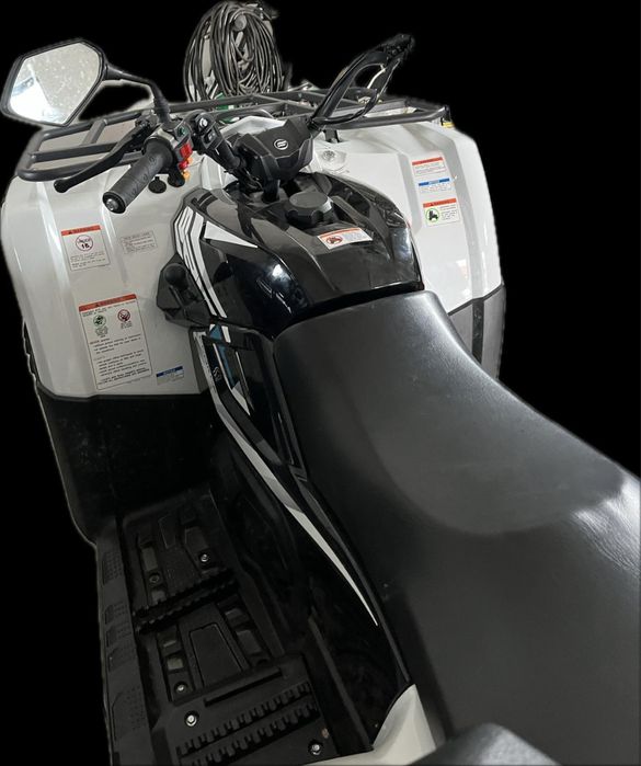 ATV CFMOTO 2017 4x4 cu troliu – stare foarte bună