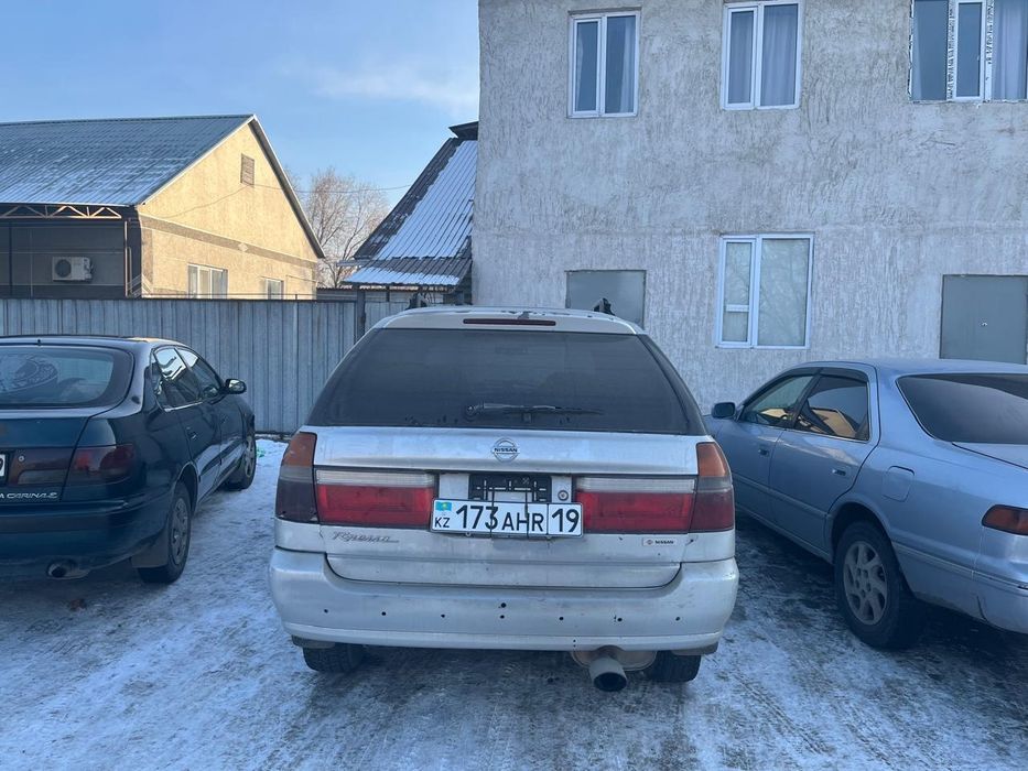 Нисан эрнесса продам